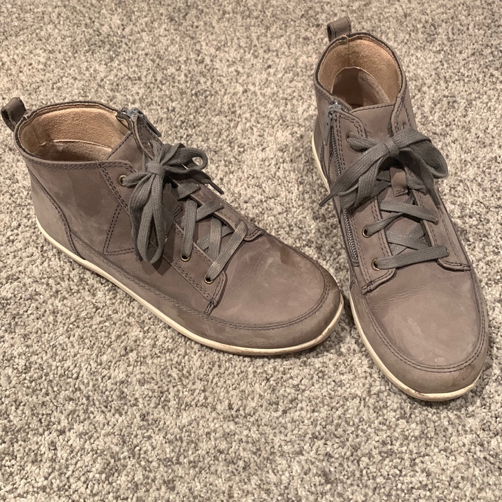 Vionic Shawna Water Resistant Sneaker
